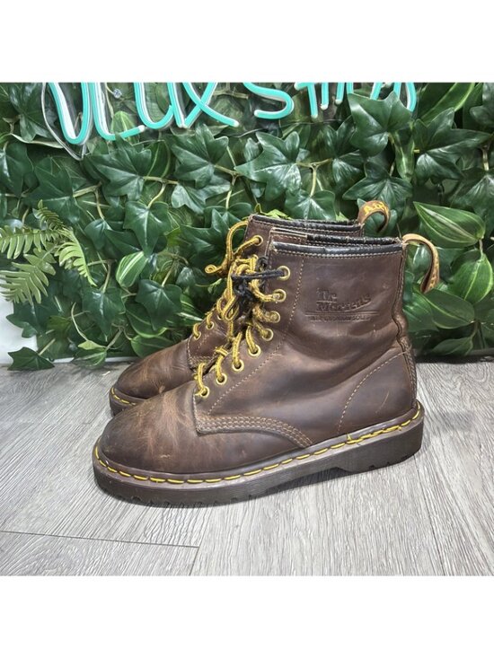 Dr. Martens 8175 England Boots Crazy Horse Brown Lace Up Combat Wms Sz 8 US main image 7